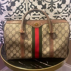 GUCCI 1980's era "Accessory Collection" GG monogram purse